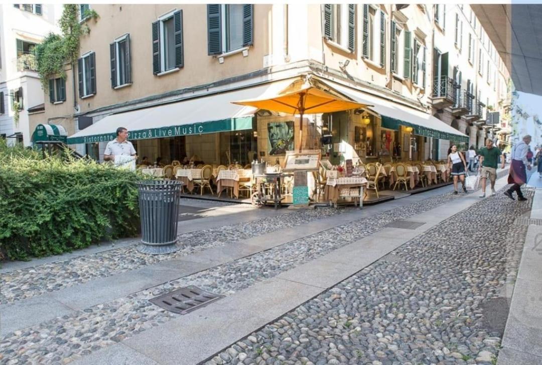 Brera Vicolo Fiori Lägenhet Milano Exteriör bild