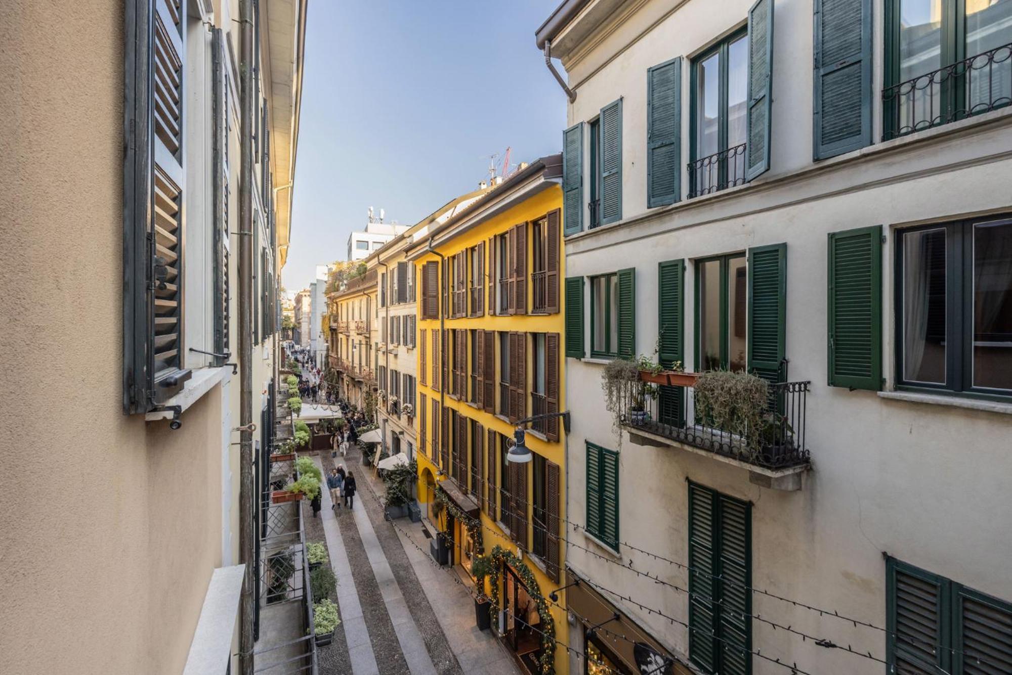 Brera Vicolo Fiori Lägenhet Milano Exteriör bild